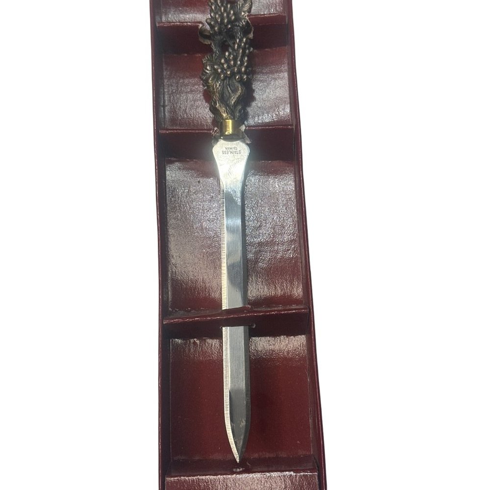Vintage Arthur Court 4-434 Grape Letter‎ Opener